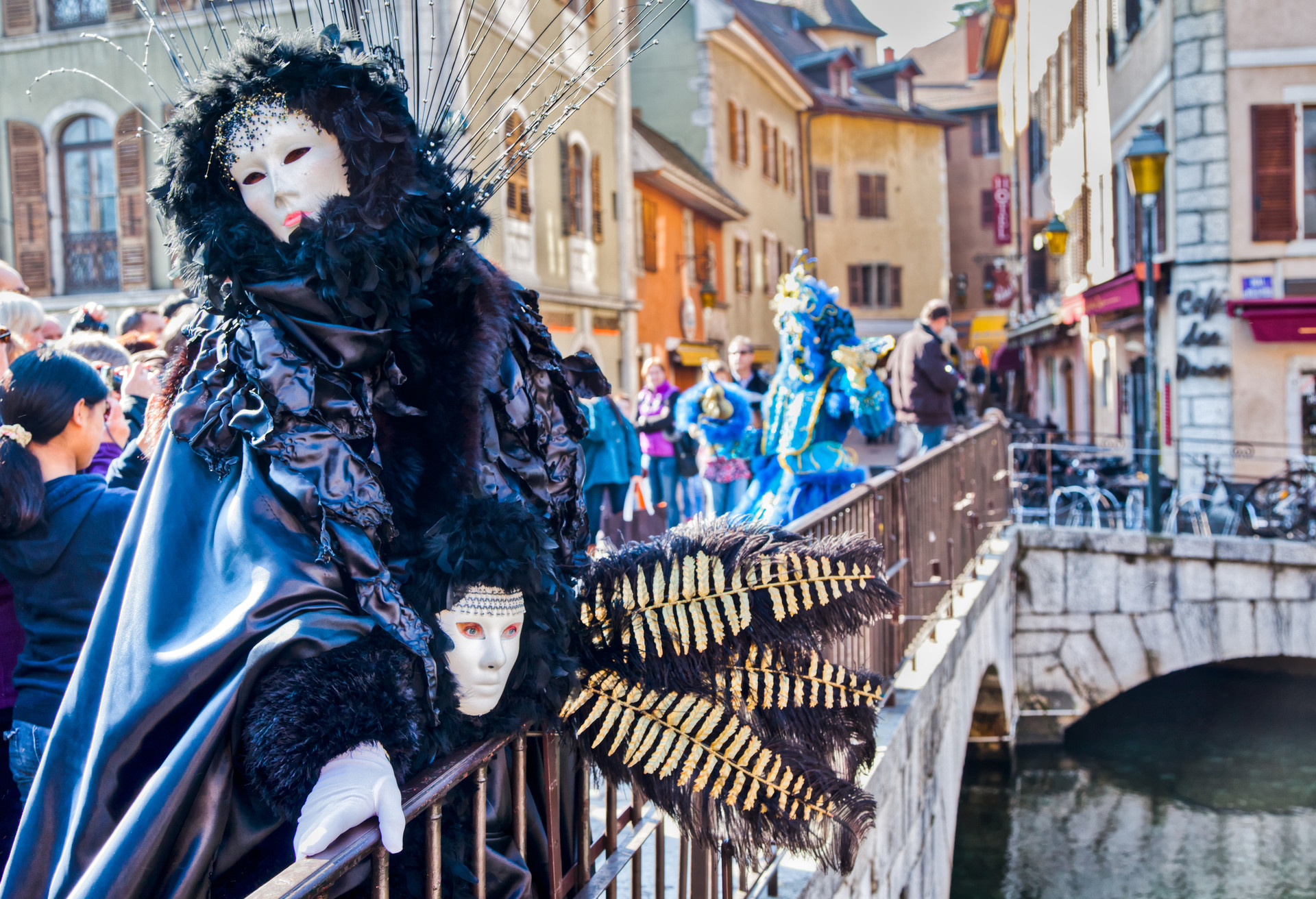 Los disfraces impactantes del Carnaval de Niza
