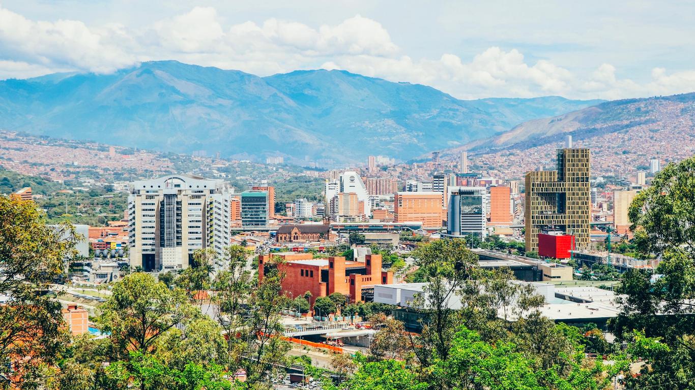 Vuelos a Aeropuerto Medellín Enrique Olaya