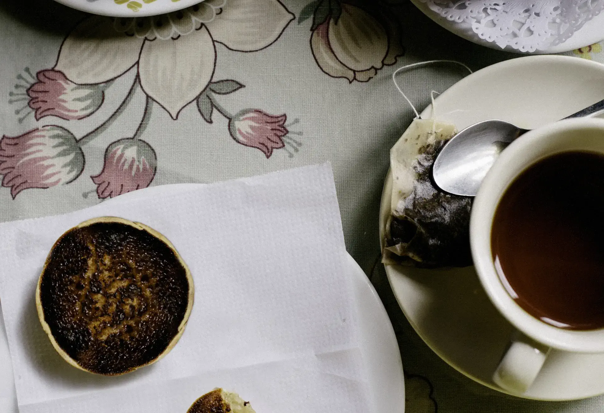 En la pastelería Piriquita de Sintra puedes probar las famosas queijadas