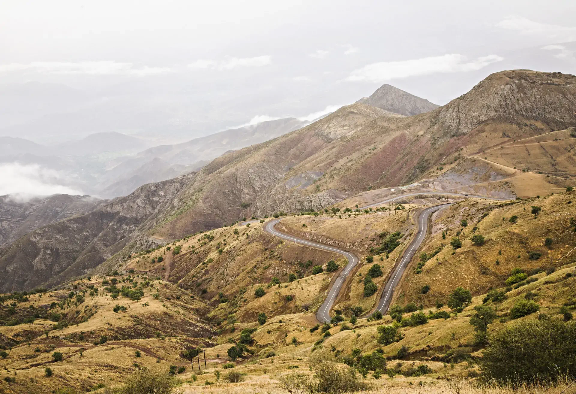 Los montes Elburz en las afueras de Teherán.
