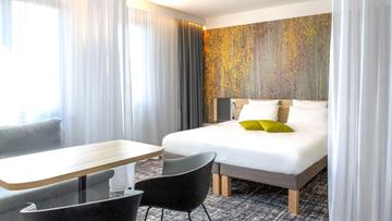 wien momondo novotel